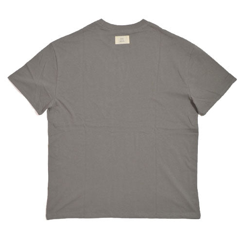 FOG - FEAR OF GOD Essentials Boxy T-Shirt