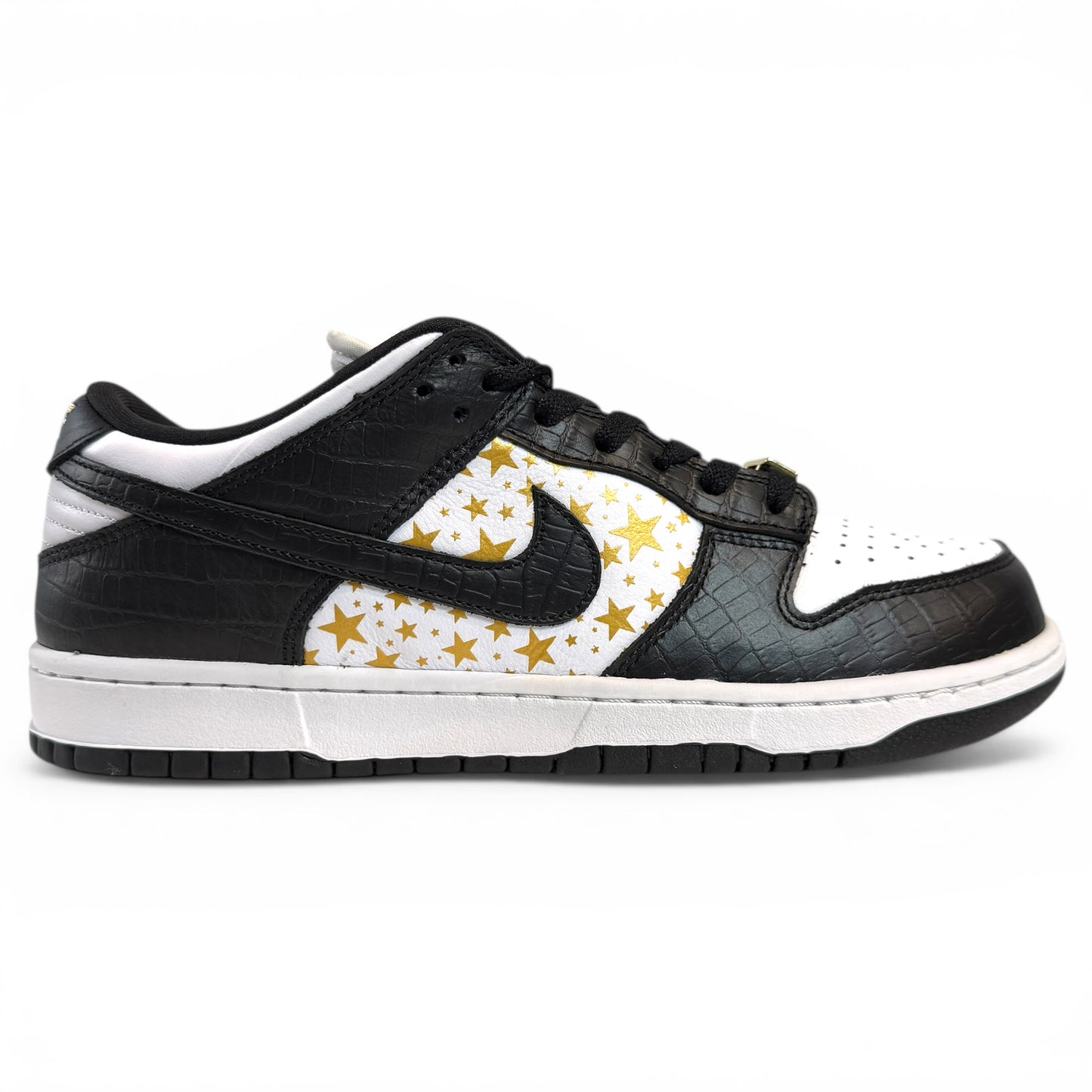 SUPREME × NIKE SB DUNK LOW OG QS (DH3228 102) "GOLD STARS"