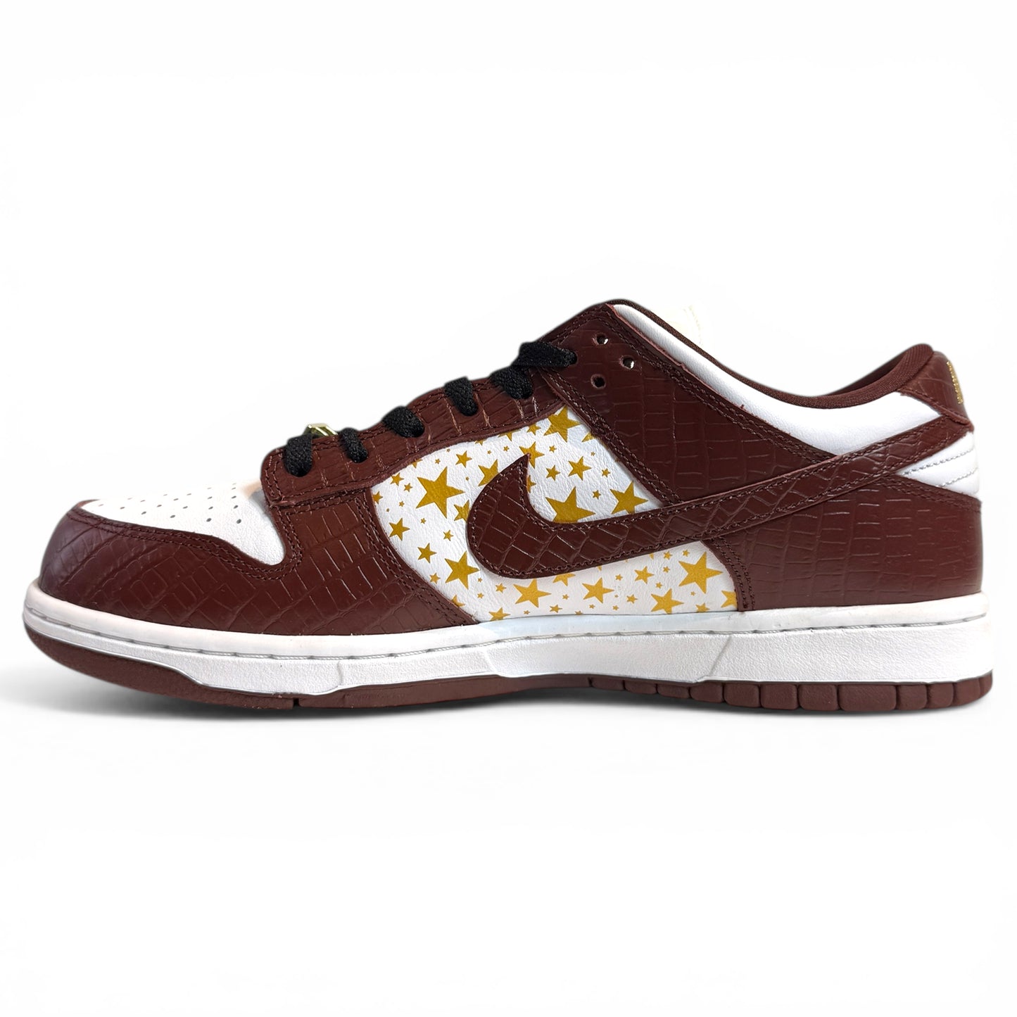 SUPREME × NIKE SB DUNK LOW OG QS (DH3228 103) "GOLD STARS"