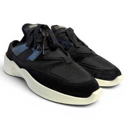 ESSENTIALS EXCLUSIVE BACKLESS RUNNER SNEAKER