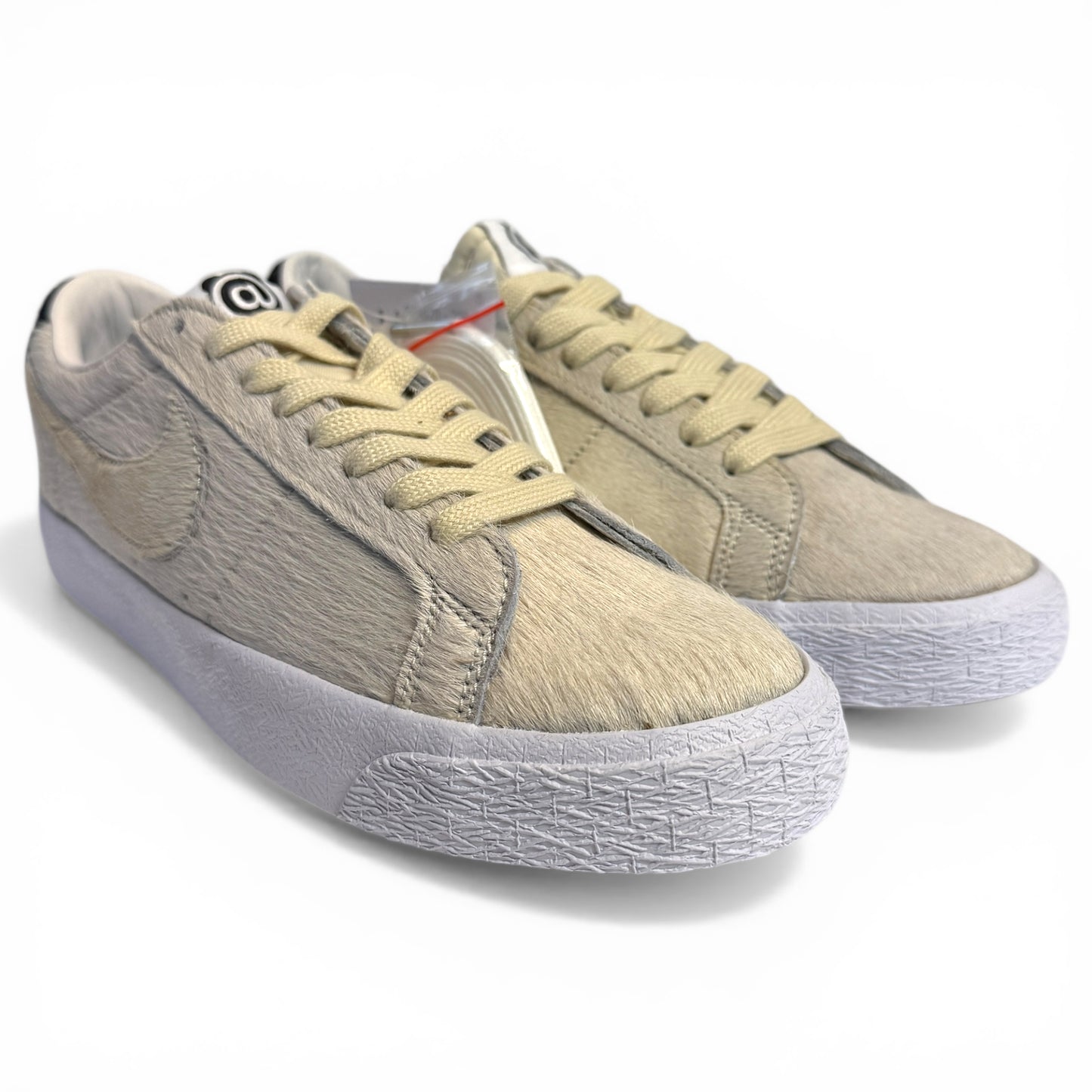 NIKE SB ZOOM BLAZER LOW QS (CZ4620 200) "BE@RBRICK"
