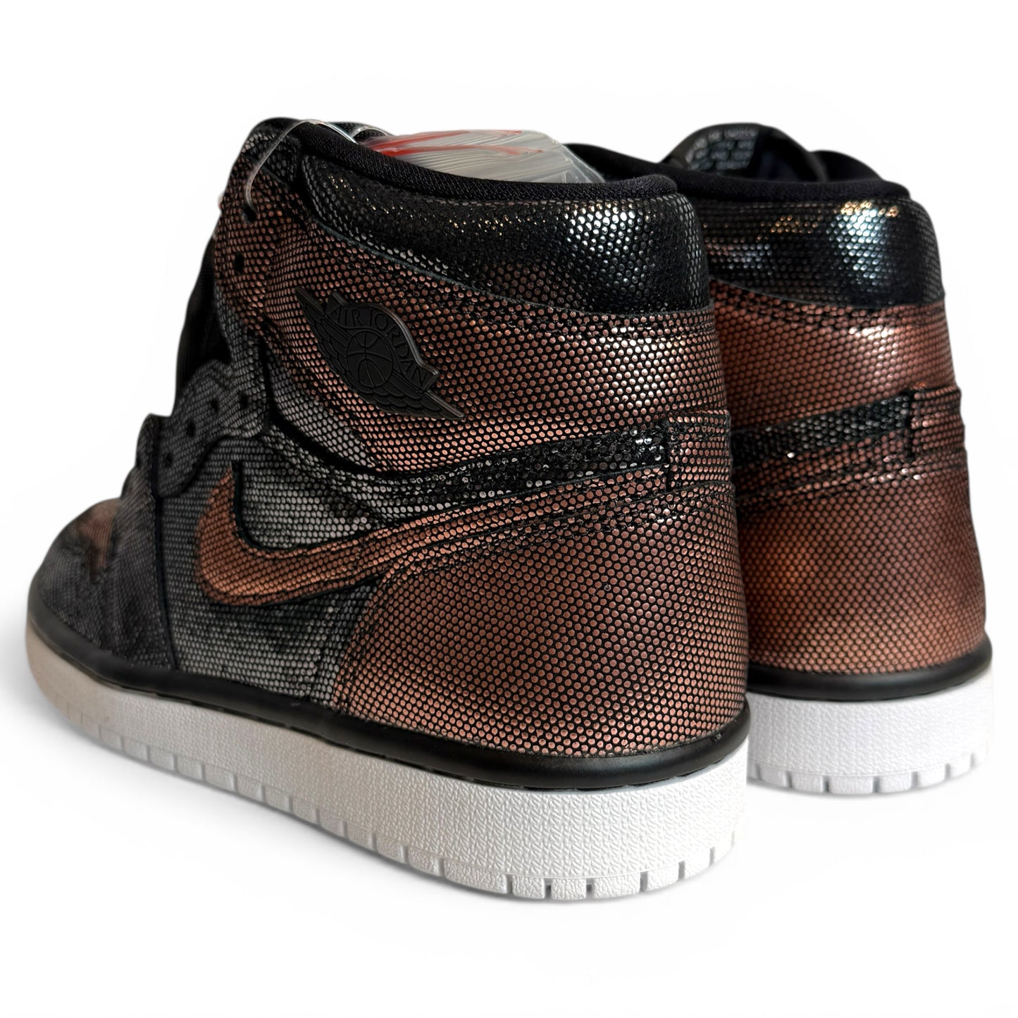 NIKE W AIR JORDAN 1 HI OG FEARLESS (CU6690 006)