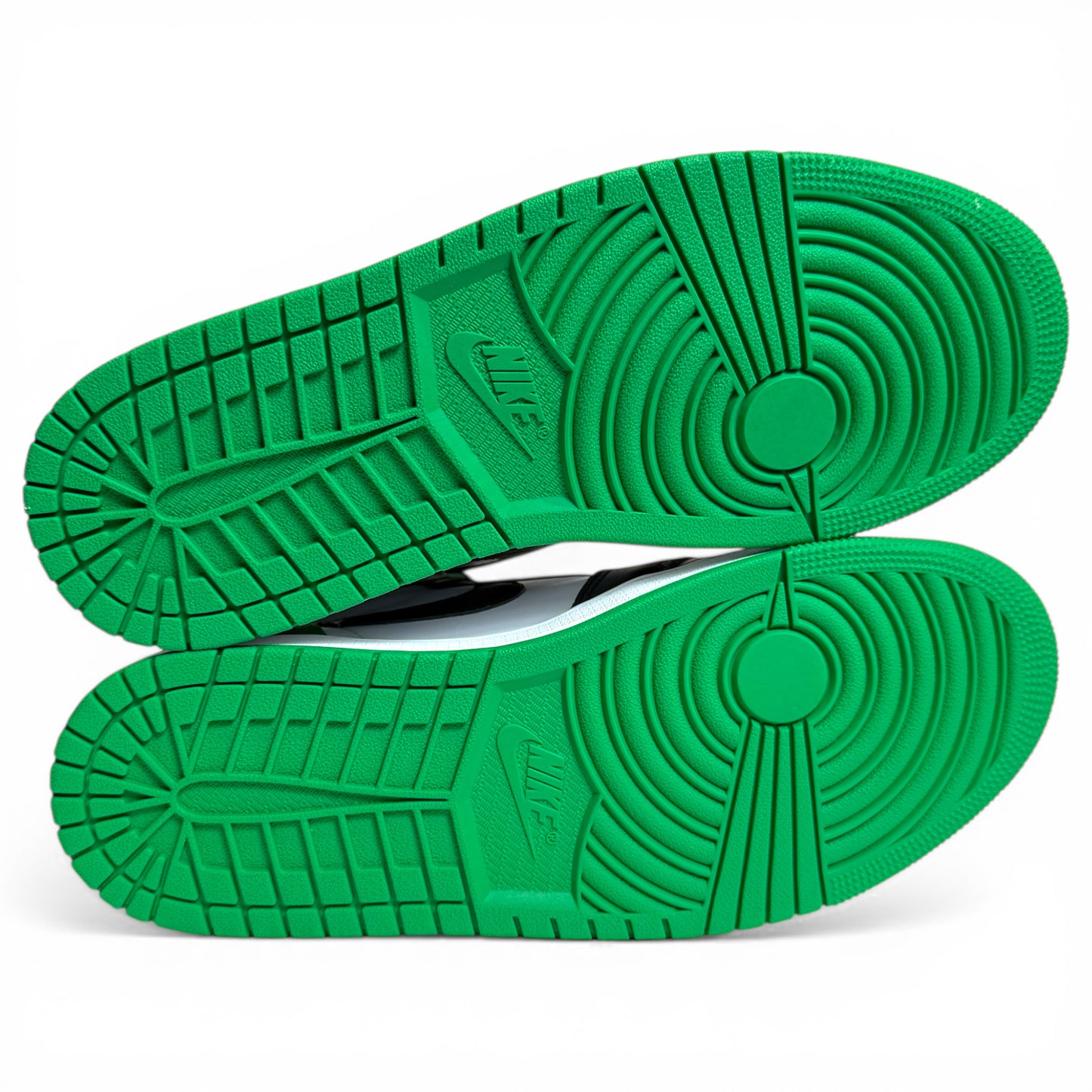 NIKE AIR JORDAN 1 RETRO HIGH OG (DZ5485 031) "CELTIC" BLACK/LUCKY GREEN-WHITE