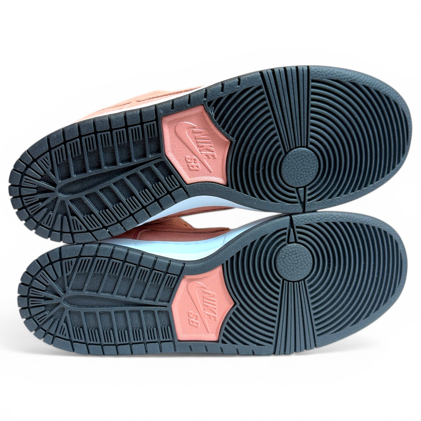 NIKE SB DUNK LOW PRO PRM (CV1655 600) "PINK PIG"