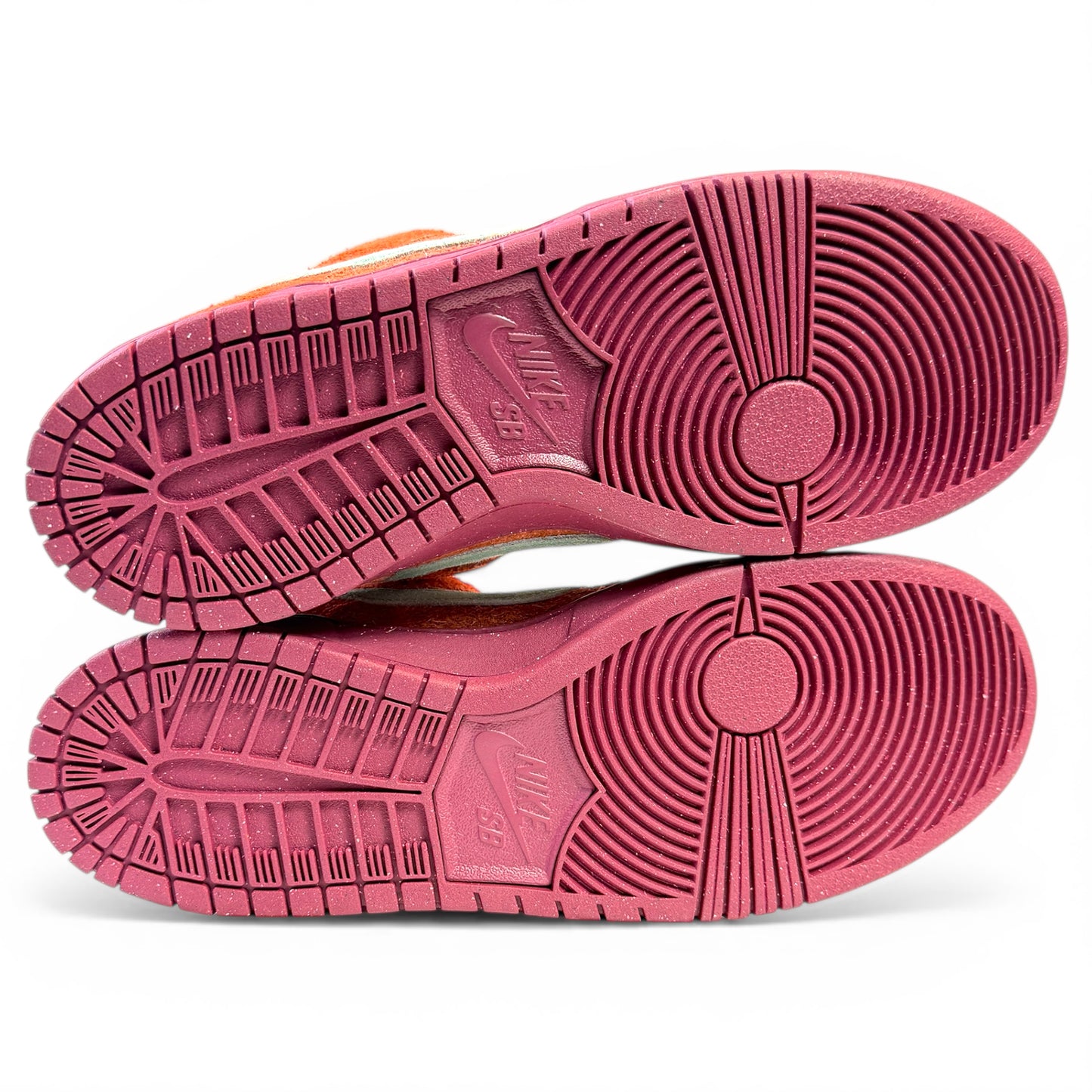 NIKE SB DUNK LOW PRO PRM (DV5429 601) "Mystic Red and Rosewood"