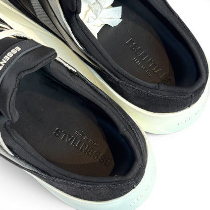 ESSENTIALS BACKLESS RUNNER SNEAKER