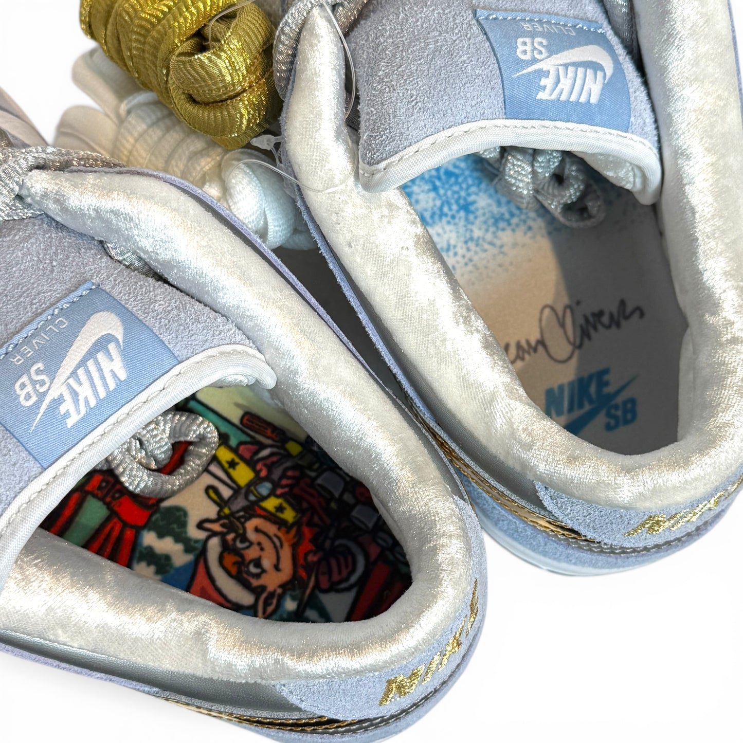 SEAN CLIVER × NIKE SB DUNK LOW PRO QS (DC9936 100) "HOLIDAY SPECIAL"