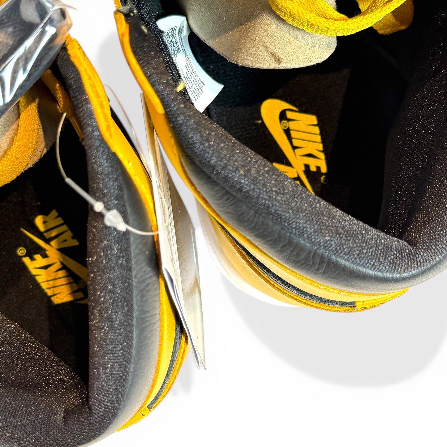 NIKE AIR JORDAN 1 RETRO HIGH OG (555088 701) "POLLEN"