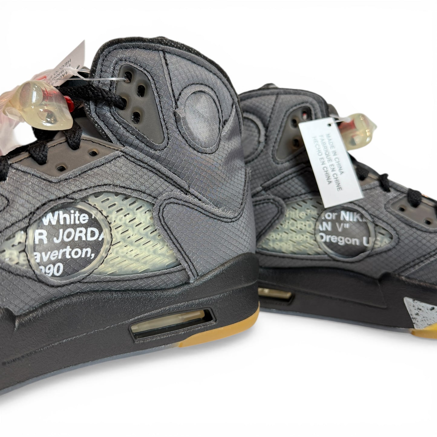 Off-White × NIKE AIR JORDAN 5 RETRO SP (CT8480 001)