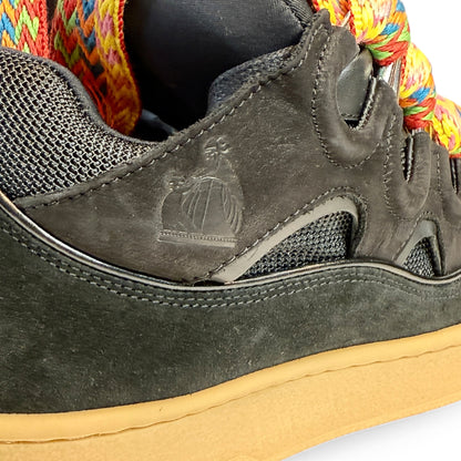 LEATHER CURB SNEAKERS