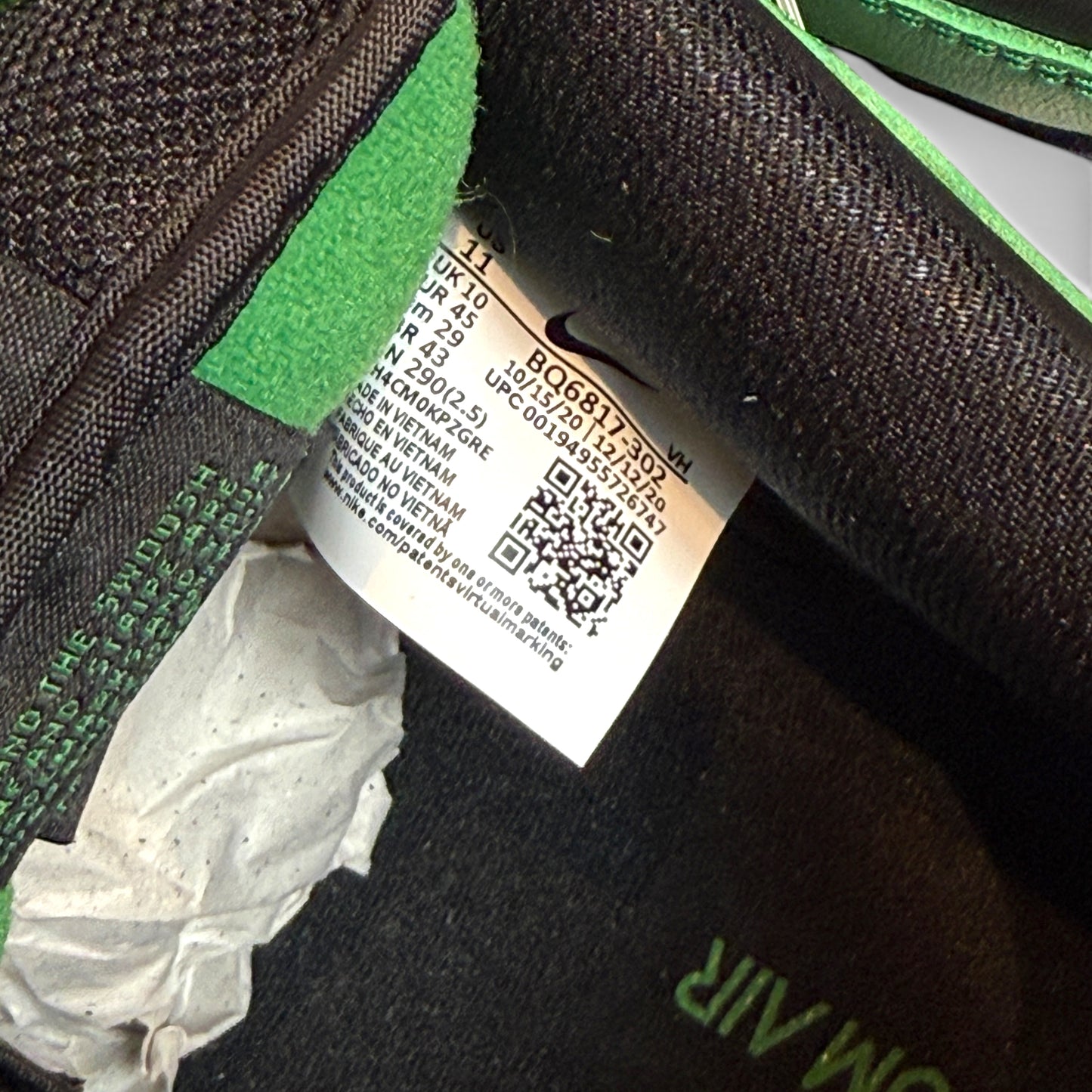 NIKE SB DUNK LOW PRO (BQ6817 302) "BLACK AND CLASSIC GREEN"
