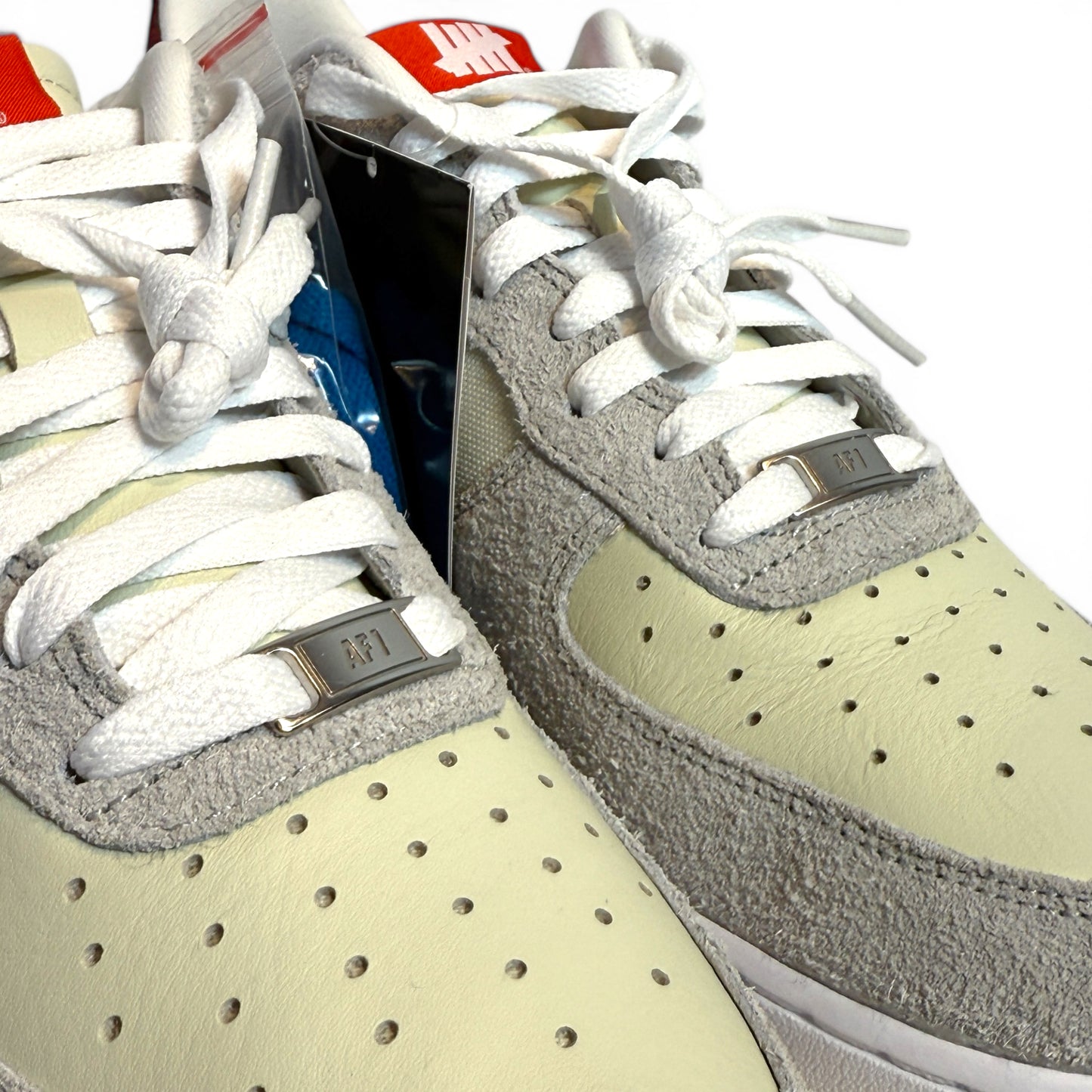 UNDEFEATED × NIKE AIR FORCE 1 LOW SP (DM8461 001)