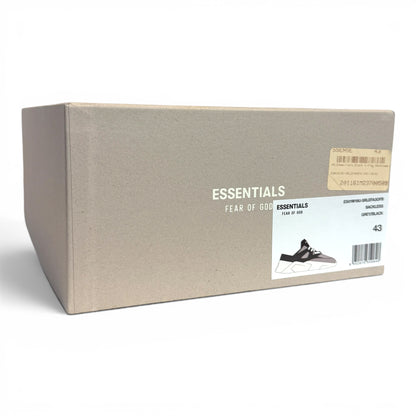 ESSENTIALS BACKLESS RUNNER SNEAKER